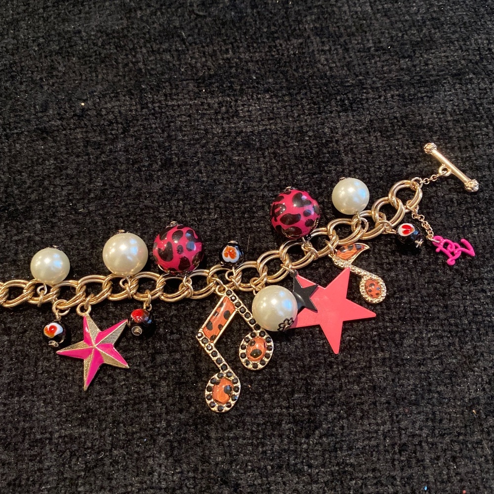 Charm Bracelet - Picture 2 of 2